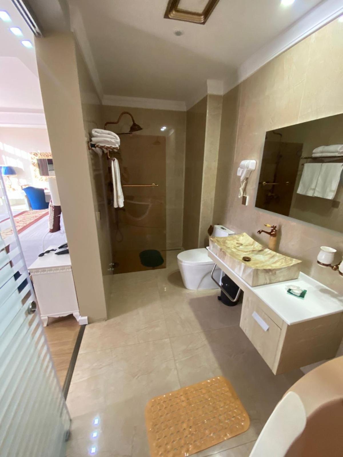 Hotel Brais Durres Ngoại thất bức ảnh