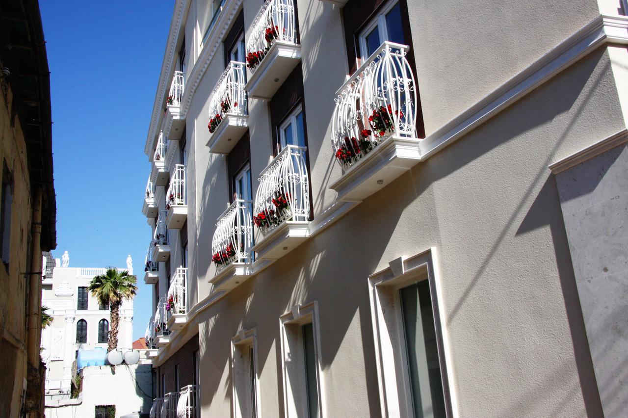 Hotel Brais Durres Ngoại thất bức ảnh