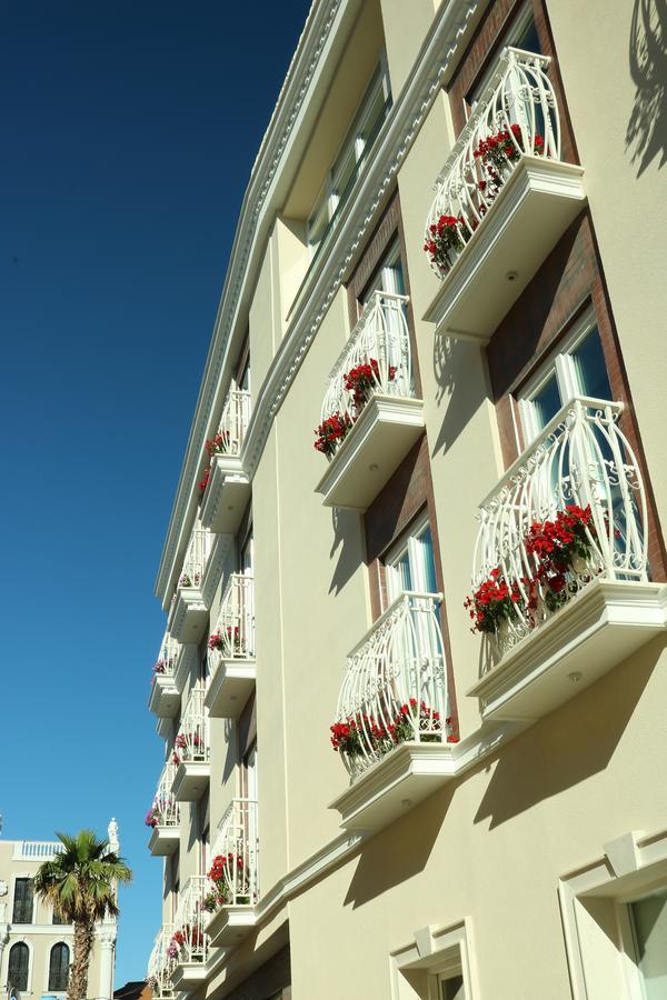 Hotel Brais Durres Ngoại thất bức ảnh